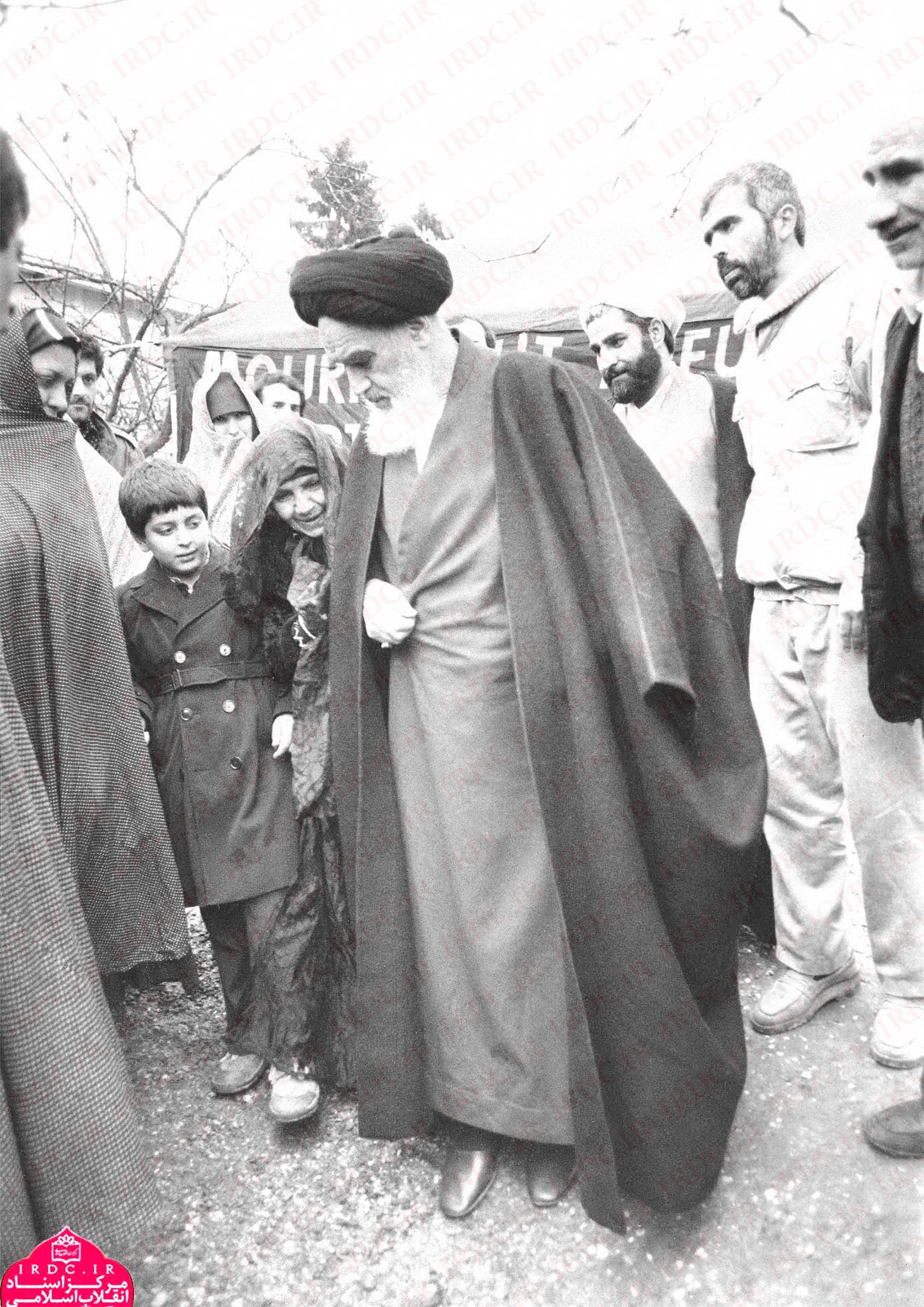 گزارش تصویری از هجرت امام خمینی به پاریس