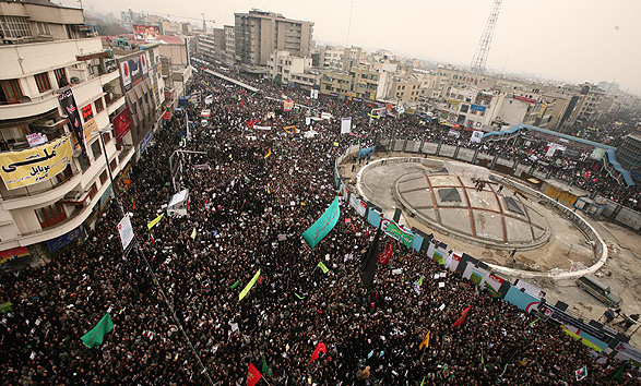 راهپیمایی مردم در 9 دی 1388 علیه فتنه‌گران در سراسر کشور