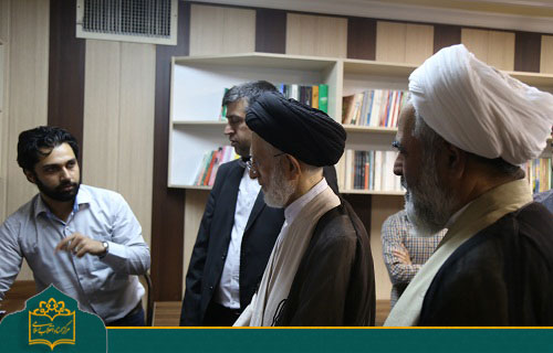بازدید رئیس مرکز مطالعات و تحقیقات عراق از مرکز اسناد انقلاب اسلامی