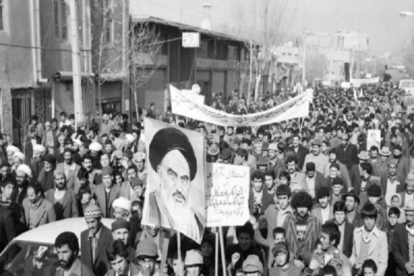 تظاهرات شهرهای مختلف در 22 بهمن 1357