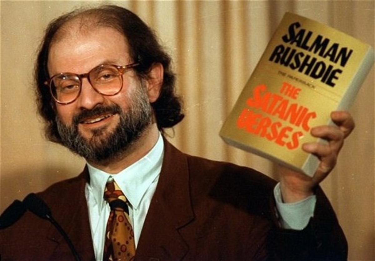 چه کسانی با حکم ارتداد سلمان رشدی مخالف بودند؟