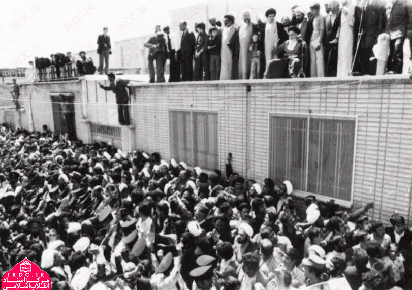 تصاویری از دوران حضور امام خمینی در قم پس از پیروزی انقلاب