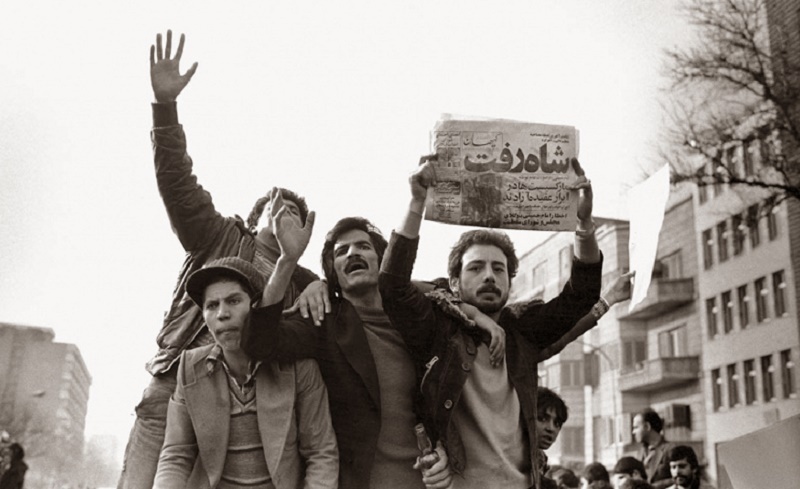 بیم و امیدهای محمدرضا پهلوی برای فرار از کشور