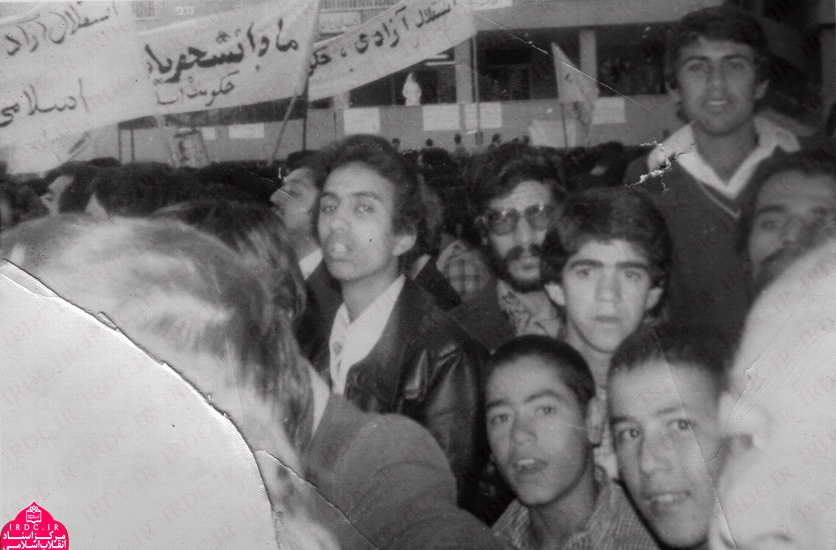 مبارزات دانش‌آموزان زنجانی با رژیم پهلوی