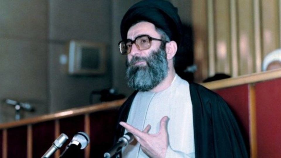 تحلیل رسانه‌های خارجی از انتخاب آیت‌الله خامنه‌ای به رهبری انقلاب اسلامی
