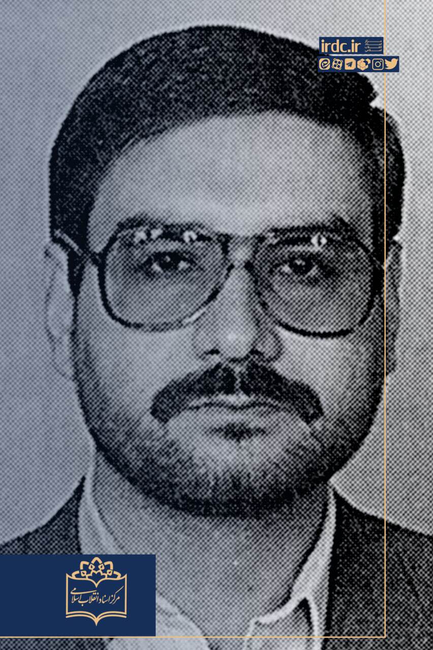 محمدباقر نوبخت: از آقاى رفسنجانى انتظار داریم که این کابینه مشکلات مردم را حل کند/ابراهیم اصغرزاده: معتقد نیستم که وزیر اطلاعات شخص سیاسى نباید باشد محمدباقر نوبخت: از آقاى رفسنجانى انتظار داریم که این کابینه مشکلات مردم را حل کند/ابراهیم اصغرزاده: معتقد نیستم که وزیر اطلاعات شخص سیاسى نباید باشد