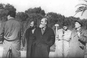 The Failure of the Pahlavi Regime to Confront Imam Khomeini During the Years of Exile