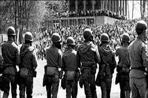 خیزش دانشجویان دانشگاه آذرآبادگان در 18 اردیبهشت 1357