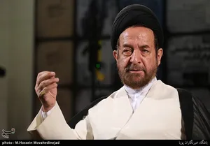 اولین هدف امام خمینی نجات ایران از چنگ جهانخواران بود/ امام گفت: اگر شیخ عبدالکریم زنده بود، همین کاری را می کرد که من کردم