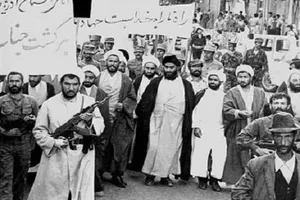 روایتی از دیدار نماینده روحانیت ارومیه با امام خمینی در پاریس / نامه امام به علمای ارومیه در آذر ماه 57