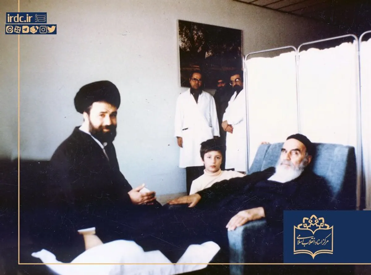 امام خمینی و حاج احمد آقا در بیمارستان قلب تهران