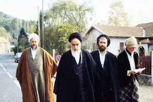 إعادة قراءة ردود الفعل الداخلية والخارجية على هجرة الإمام قدس سره إلى باريس