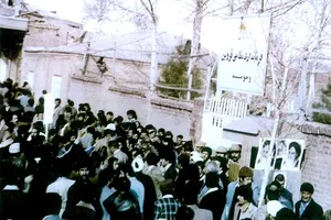 نقشه منافقین برای غارت لشگر 16 زرهی قزوین / وقتی جوانان قزوینی توطئه منافقین را خنثی کردند