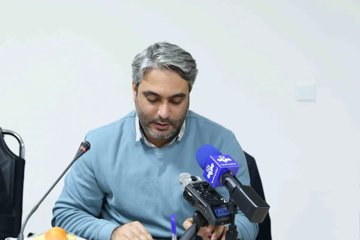 محمد جعفربگلو در نشست هم&zwnj;اندیشی تاریخ&zwnj;نگاران جوان