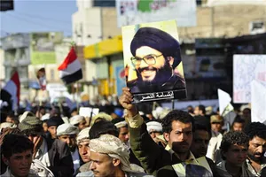 الثورة الإسلامية نموذج لنضال اليمنيين في مواجهة الهجوم السعودي