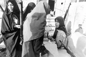 روایتی از مجاهدت زنان خرمشهر و آبادان در روزهای ابتدایی جنگ