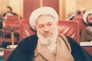 نامه عذرخواهی آذری قمی از رهبر انقلاب +دستخط