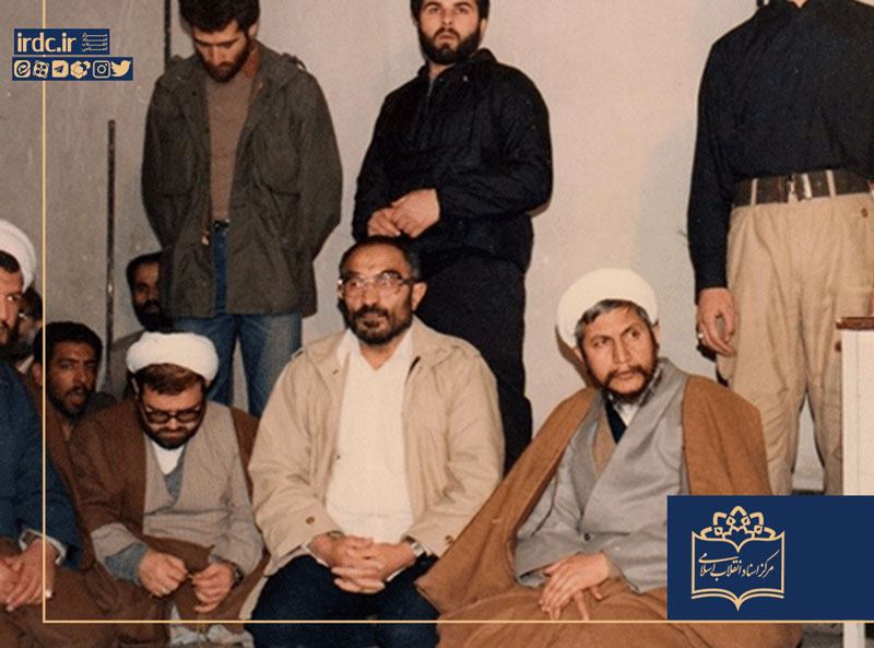 فشارهای منتظری برای برکناری سید اسدالله لاجوردی از دادستانی / ماجرای استعفای دو خطی شهید لاجوردی / واکنش عجیب روزنامهها به شهادت مرد پولادین انقلاب فشارهای منتظری برای برکناری سید اسدالله لاجوردی از دادستانی / ماجرای استعفای دو خطی شهید لاجوردی / واکنش عجیب روزنامهها به شهادت مرد پولادین انقلاب