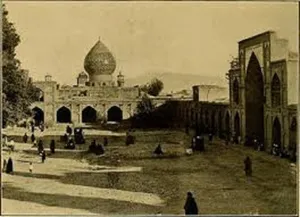 وقتی مردم شیراز در ماه رمضان 57 شهید دادند / بستن مسجد نو و مسجد جامع شیراز توسط رژیم پهلوی
