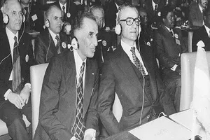 آثار ونتائج صدمة النفط عام 1973 في إيران