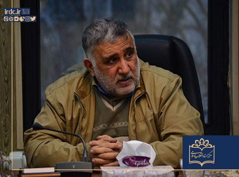 بی‌رحمی نظامیان رژیم پهلوی در کشتار زنان و کودکان / نحوه انتقال مجروحین 17 شهریور به بیمارستان /  پاکسازی خیابان‌ها توسط عمال رژیم و سرنوشت نامعلوم اجساد برخی از شهدا