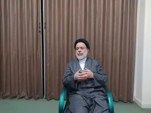 اولین شورای وحدت حوزه و دانشگاه چگونه تشکیل شد؟/ رذالت منافقین در تخریب فضای آزاداندیشی دانشگاه‌ها/ همایش وحدت حوزه و دانشگاه در اولین روز جنگ