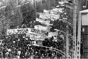 اتحاد فرهنگیان، پزشکان و روحانیون ارومیه در مبارزه با رژیم پهلوی/ روزی که زندانیان سیاسی در ارومیه به خروش آمدند