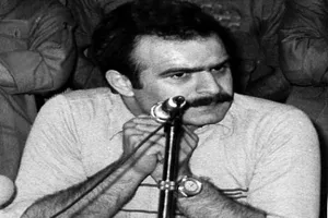 چه کسانی کتاب «تقی شهرام به روایت اسناد» را نخوانند