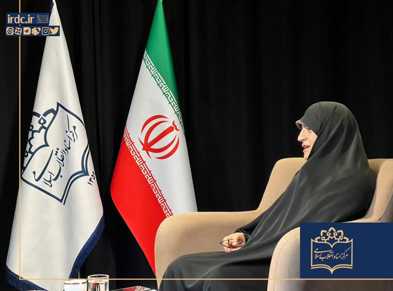 چرا شهید لاجوردی محافظ نداشت؟ / شورش در زندان‌ها بخشی از طراحی عملیات فروغ جاویدان بود/  ماجرای اردوهای مخفیانه خانواده‌های زندانیان سیاسی