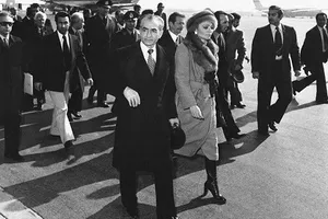 Shah “imploring” US ambassador before leaving Iran