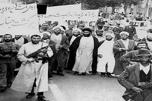 جنایت رژیم پهلوی در به توپ بستن مسجد اعظم ارومیه / پیروزی مردم در جنگ شهری با عمال رژیم