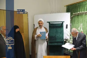 آئین رونمایی از کتاب «بعرض عالی می‌رساند»