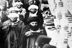 نظرة عامة عن النضال السياسي لآية الله السيد عبد الحسين لاري