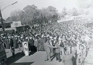 نگاهی به بزرگترین تجمع مردم رفسنجان در عید قربان 1357