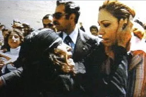 رفتار خاندان پهلوی با مردم زلزله زده طبس چگونه بود؟