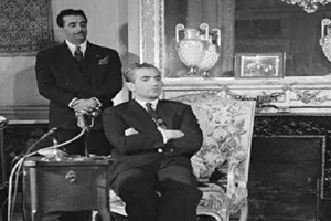 دیکتاتوری به سبک محمدرضا شاه