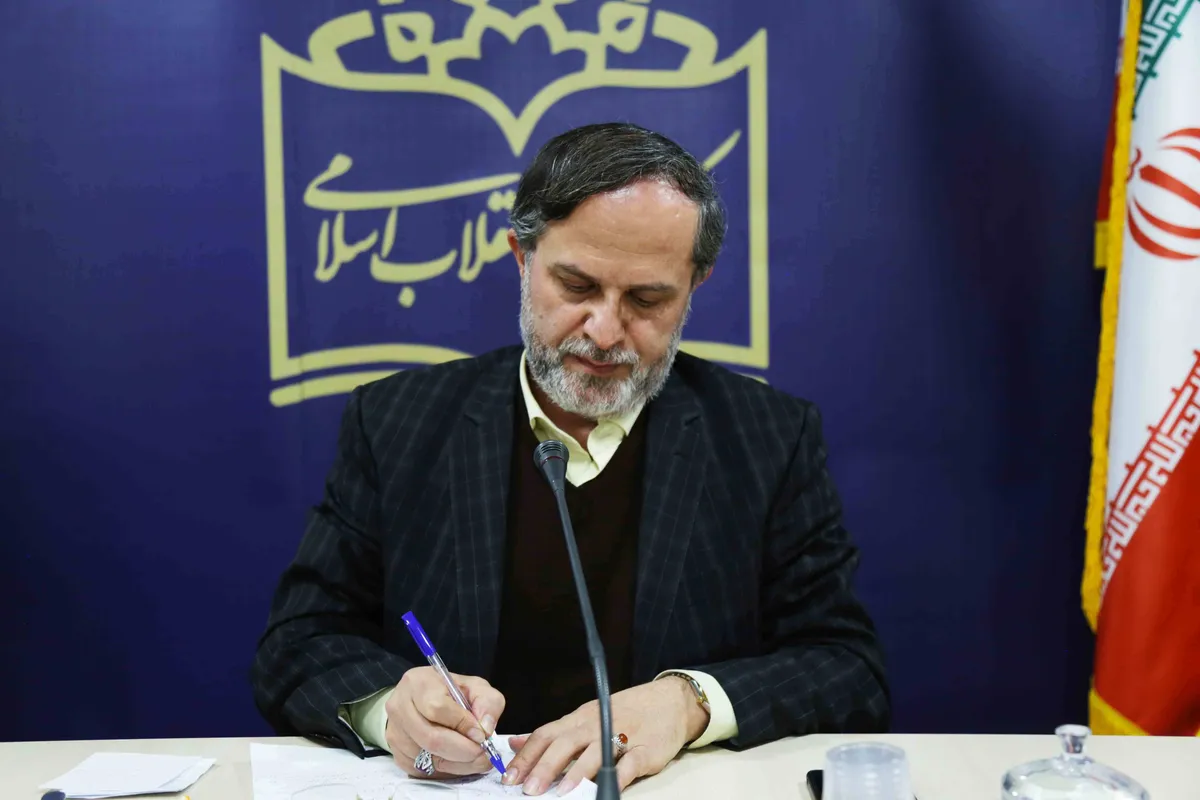 دکتر رشید جعفرپور نشست نقد عملکرد مراکز تاریخ&zwnj;نگاری رسمی انقلاب اسلامی